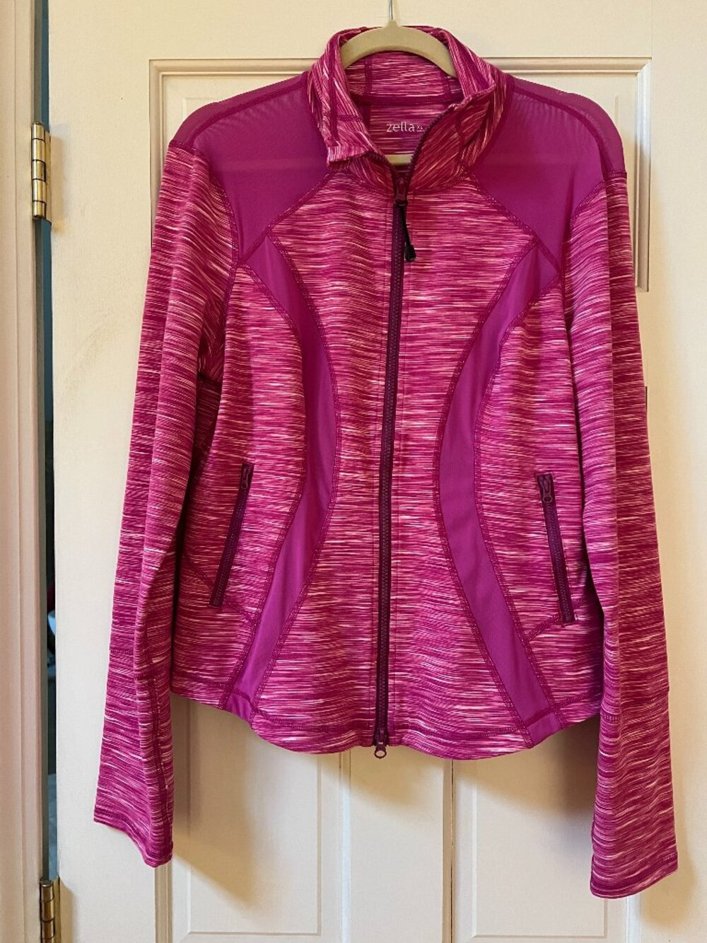 Zella Pink Long-sleeve workout top, front zip, NWOT, XL